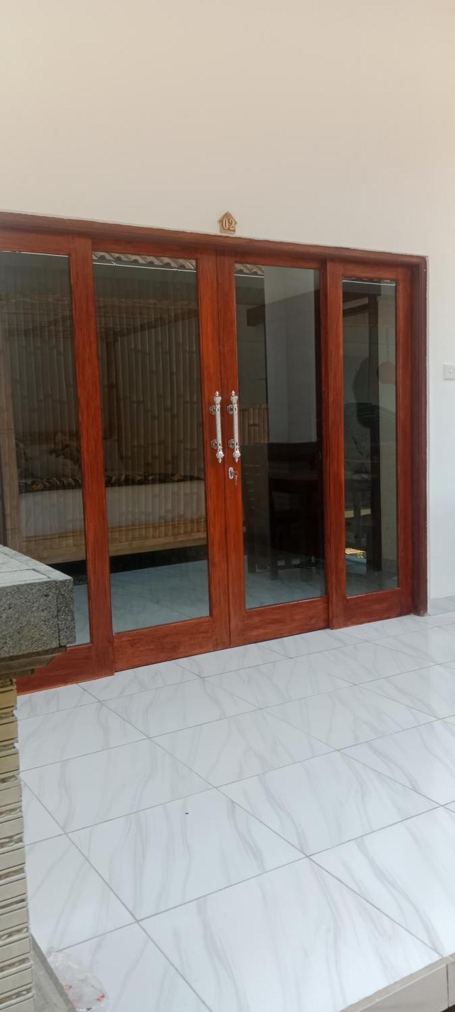 Beten Enjung Home Stay&Waroeng Amed Екстериор снимка