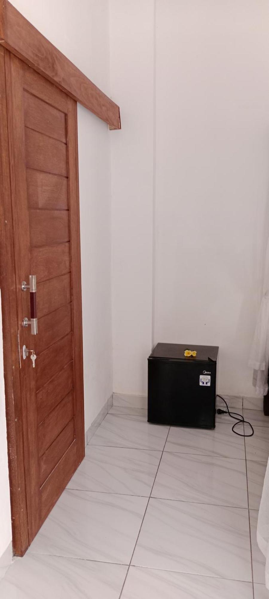 Beten Enjung Home Stay&Waroeng Amed Екстериор снимка