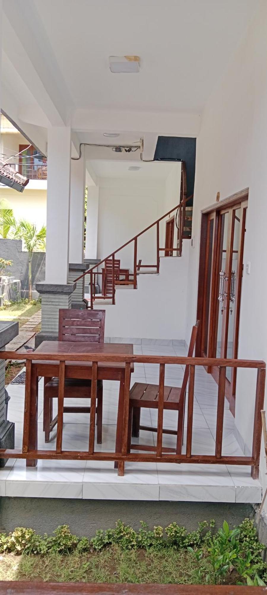 Beten Enjung Home Stay&Waroeng Amed Екстериор снимка